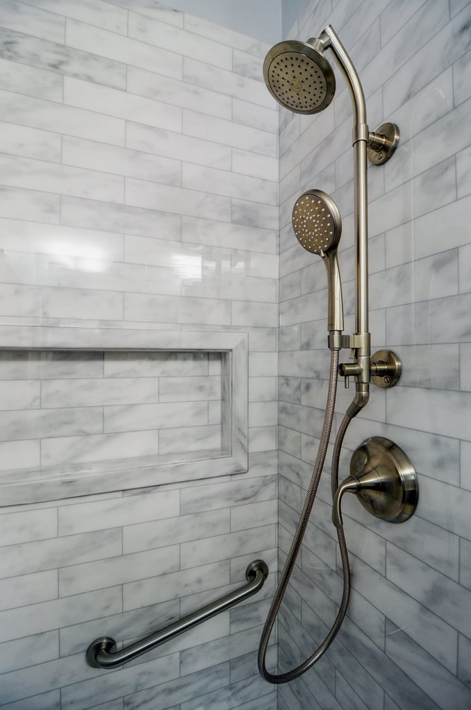 How Much Does It Cost to Replace a Tub/Shower Combo? 2025 Pricing Guide